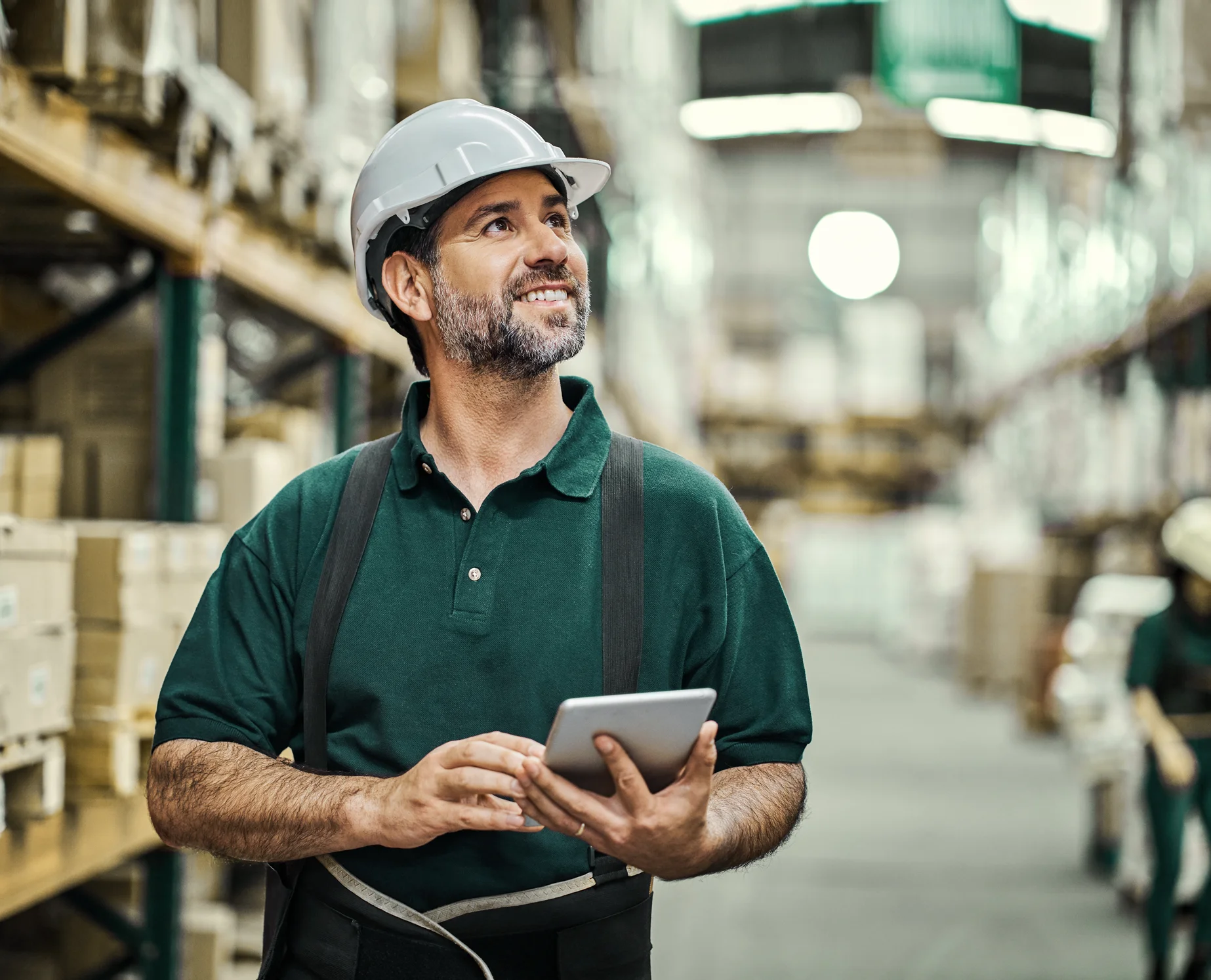 Logistikunternehmer zufrieden Gewerbeversicherung